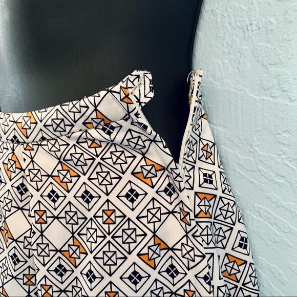 H&M Geometric Print High Waist Circle Skirt Size 2 - Picture 5 of 14